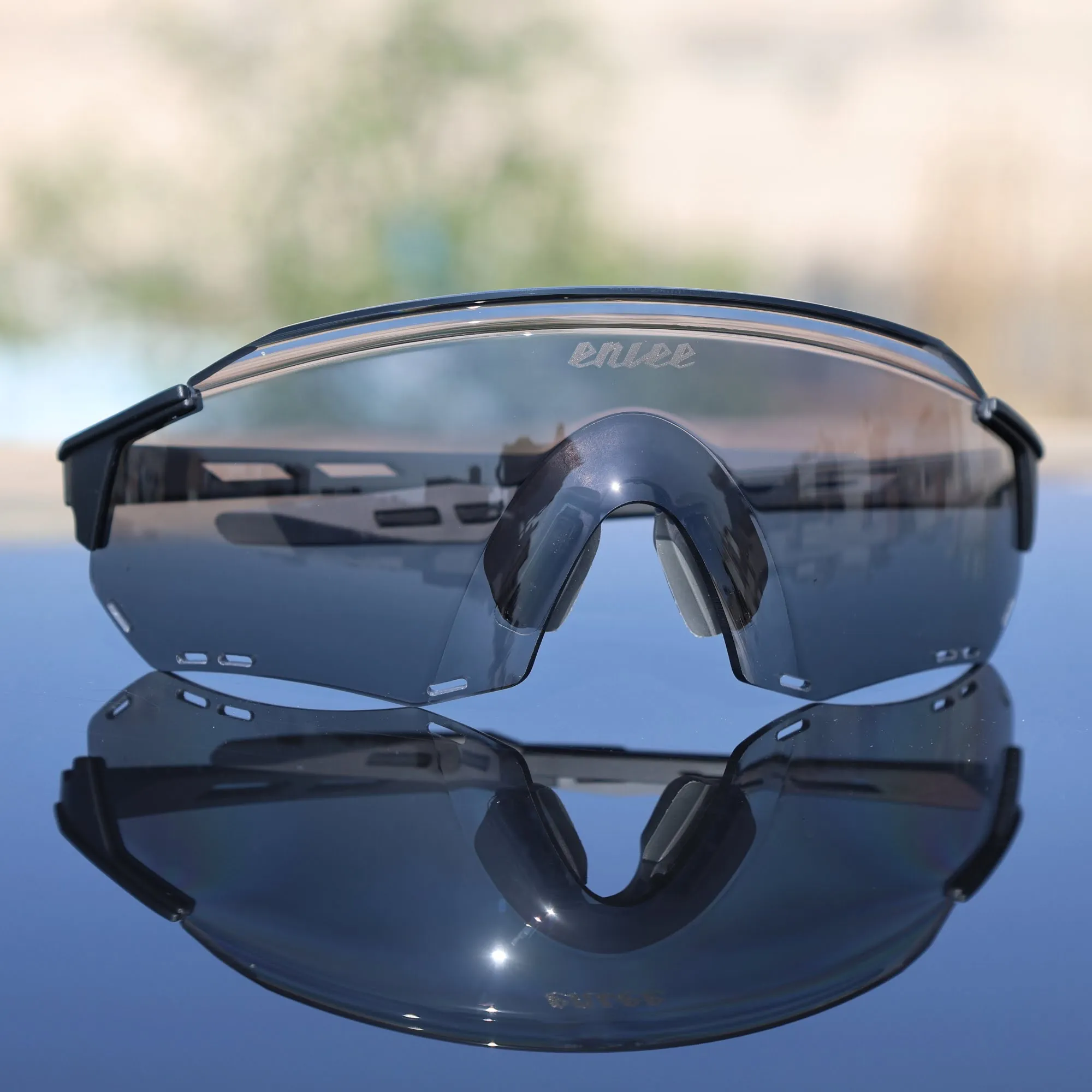 Photochromic Cycling Sunglasses for Men & Women  ENLEE SP231