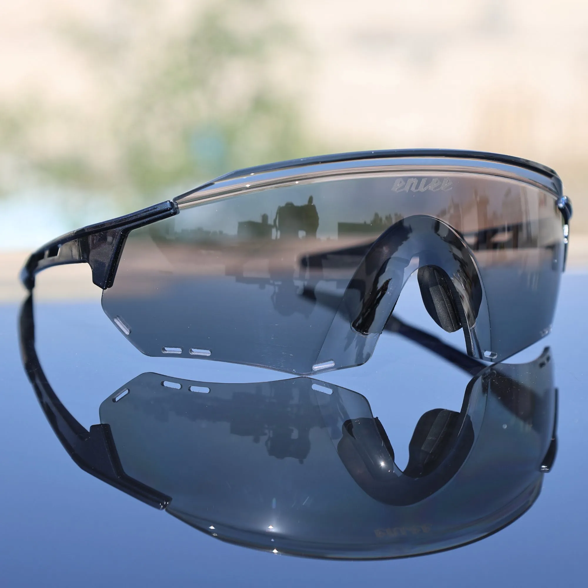 Photochromic Cycling Sunglasses for Men & Women  ENLEE SP231