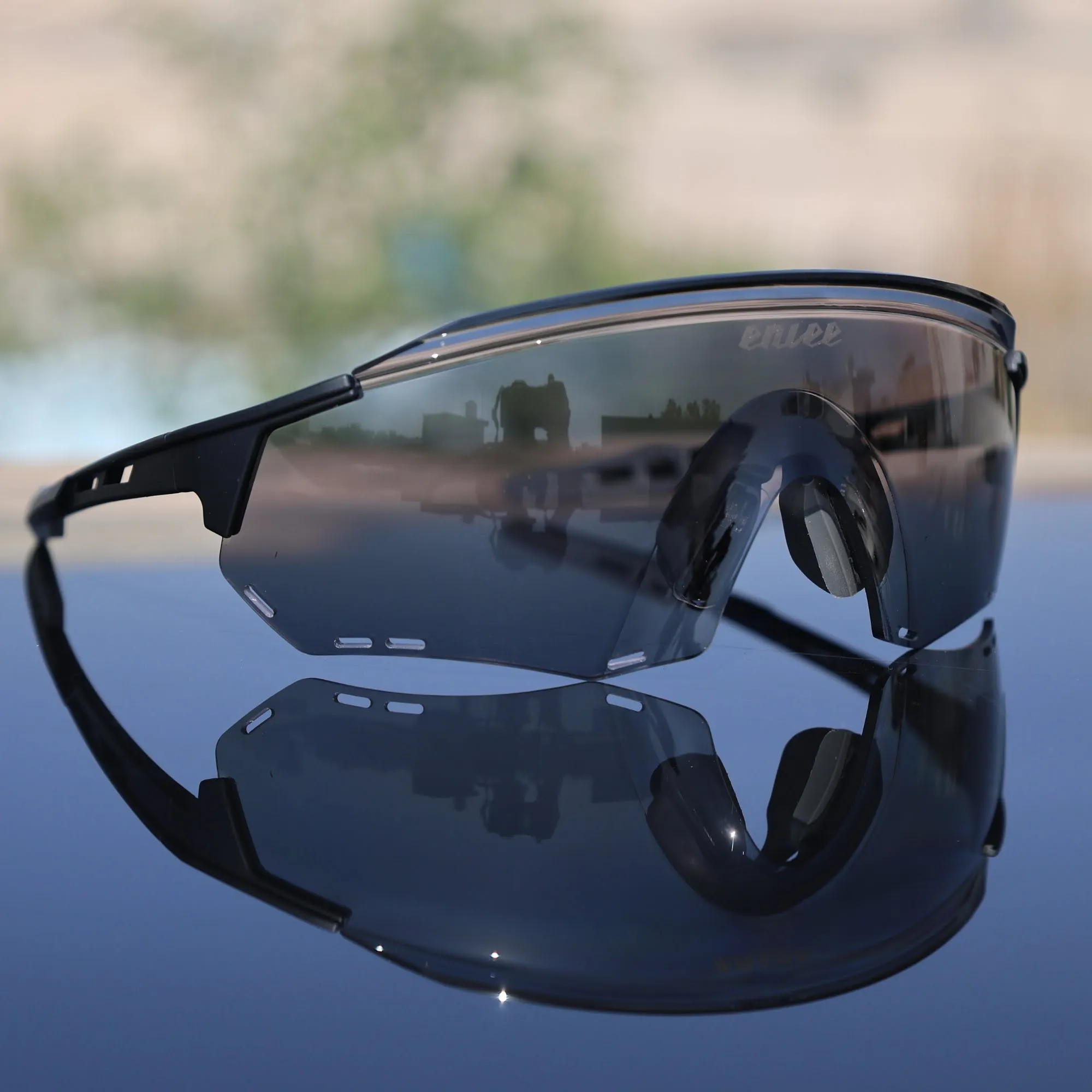 Photochromic Cycling Sunglasses for Men & Women  ENLEE SP231